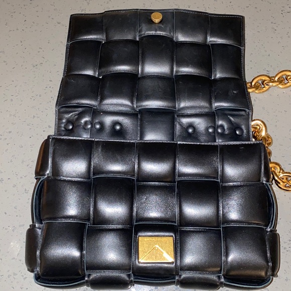 Bottega Veneta CHAIN CASSETTE - Picture 2 of 6